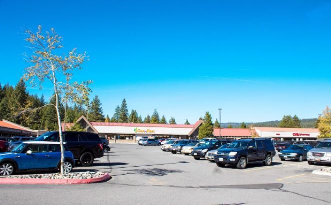 11359-11411 Deerfield Dr, Truckee, CA à louer - Photo du bâtiment - Image 3 de 10