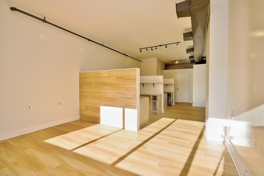 63 Cannon St, Poughkeepsie, NY for lease - Building Photo - Image 2 of 34