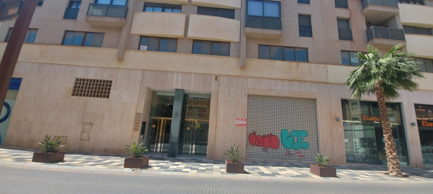 Office in El Ejido, Almería for sale Building Photo- Image 1 of 12