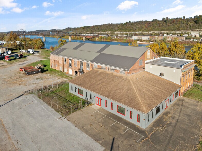 2200 Union St, Bellaire, OH à vendre - Photo du bâtiment - Image 3 de 58