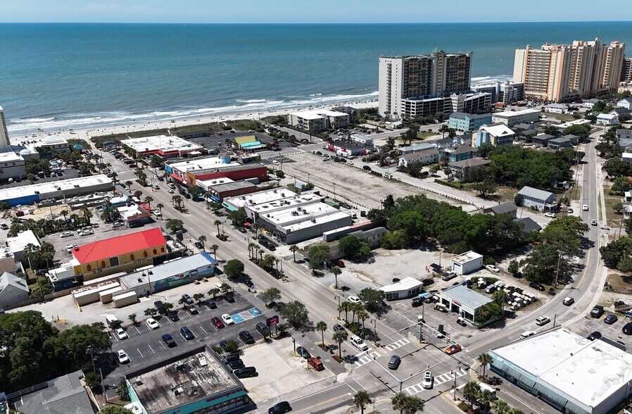 205 Main St, North Myrtle Beach, SC à vendre - Photo du bâtiment - Image 2 de 3