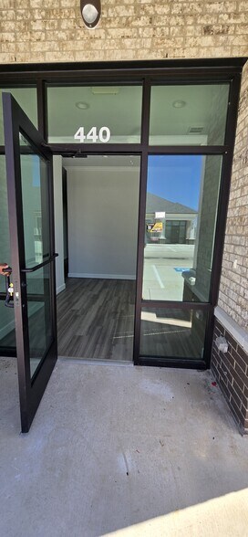 1630 W Prosper Trl, Prosper, TX à louer - Photo du bâtiment - Image 3 de 14