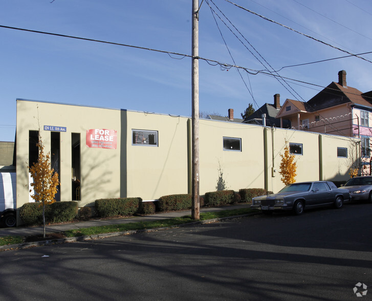 124 SE 11th Ave, Portland, OR for lease - Building Photo - Image 3 of 3