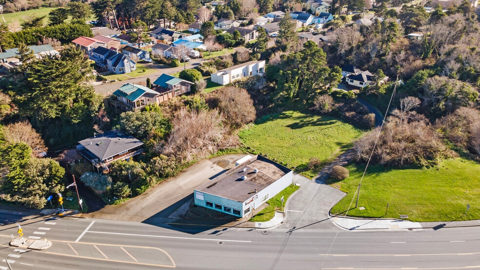 240 Hwy 101, Bandon, OR à vendre - Photo du bâtiment - Image 3 de 37