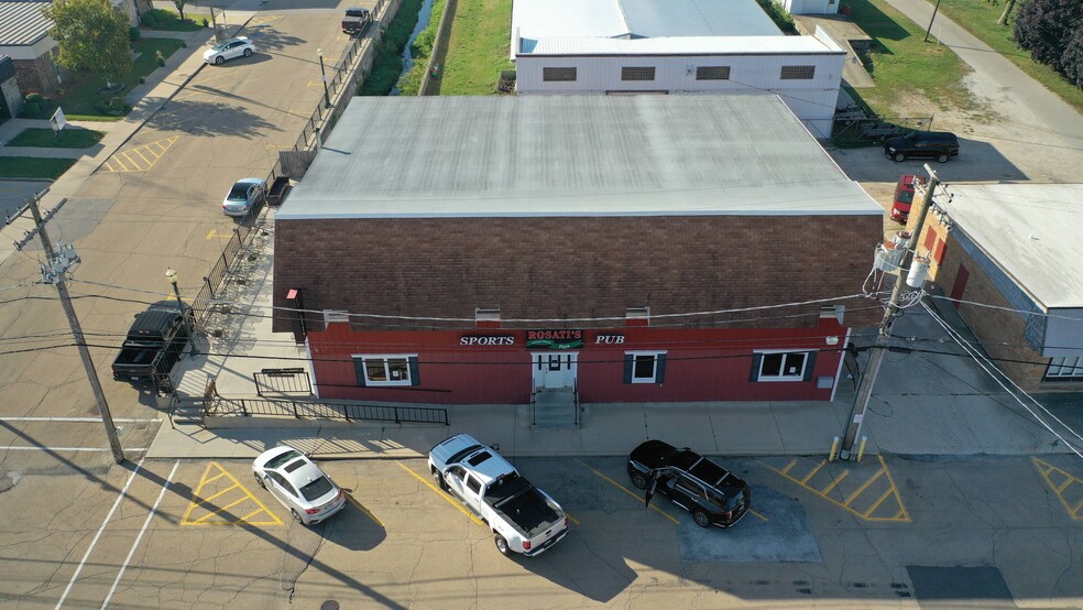801 Sixth St, Mendota, IL for sale - Building Photo - Image 3 of 34