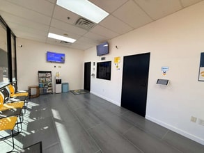 500 Flower Mound Rd, Flower Mound, TX à louer Photo intérieure- Image 2 de 15