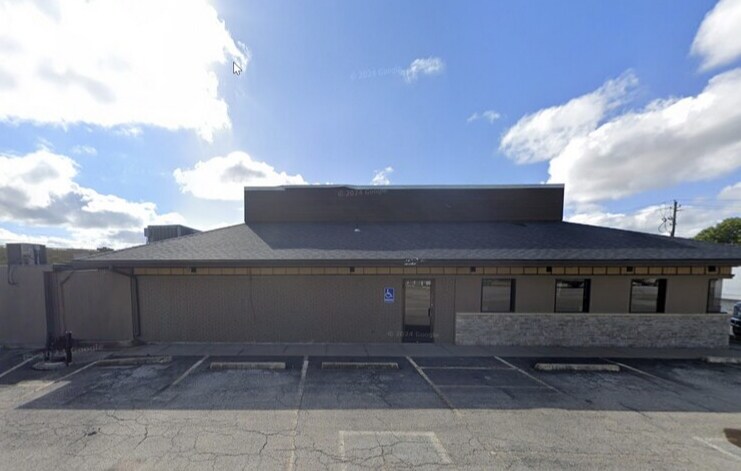 305 Eastgate Dr, Osawatomie, KS à louer - Photo du bâtiment - Image 3 de 4