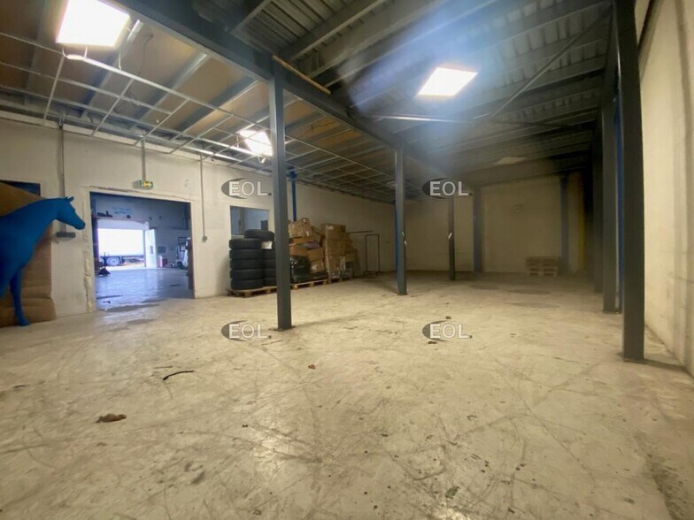 Flex in Bondoufle for lease - Building Photo - Image 3 of 13