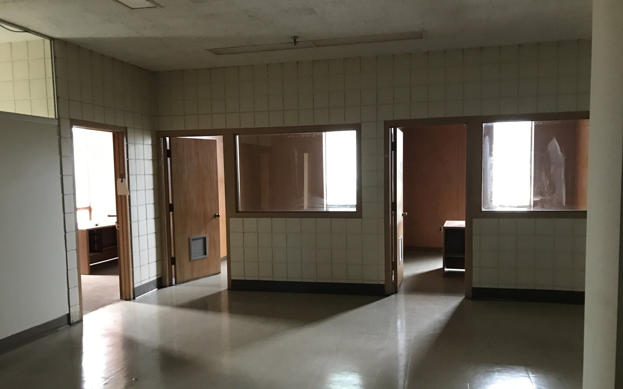 315 W Mill St, Beaver Dam, WI à vendre Photo intérieure- Image 1 de 35