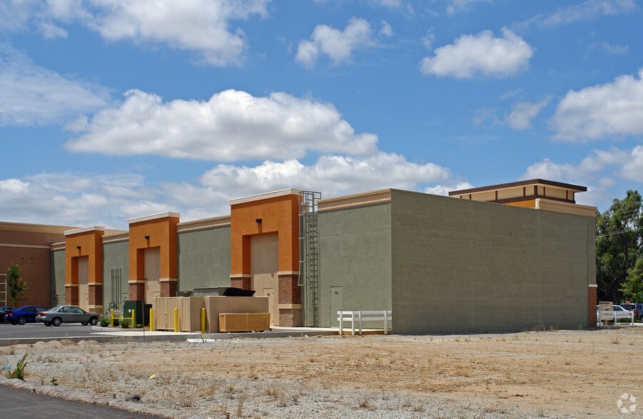 10530 Twin Cities Rd, Galt, CA for sale - Building Photo - Image 3 of 7