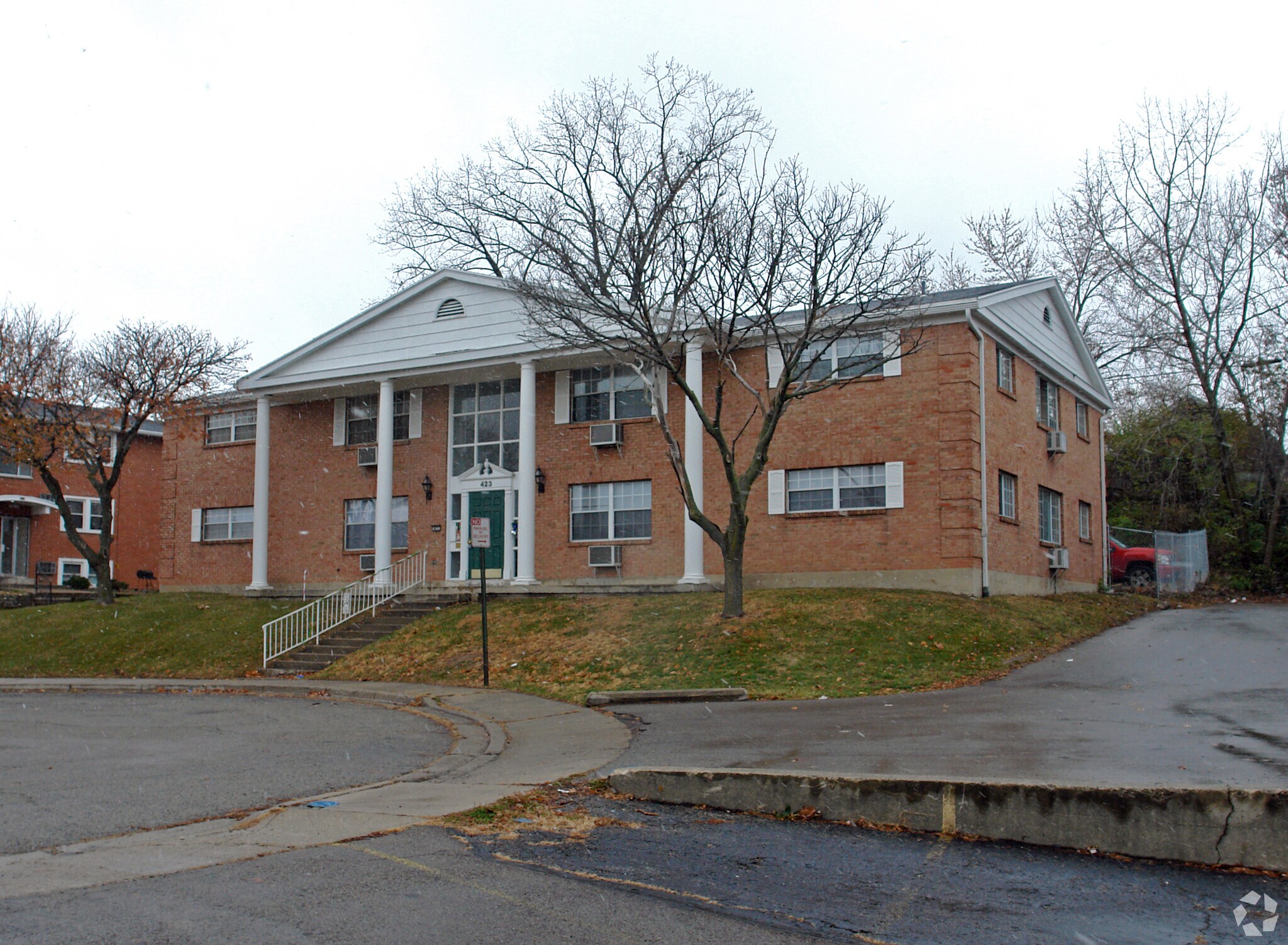 423 Briarwood Ave, Dayton, OH à vendre Photo principale- Image 1 de 3