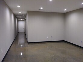 16311-16315 Dundee Rd, Cypress, TX for lease Interior Photo- Image 2 of 15
