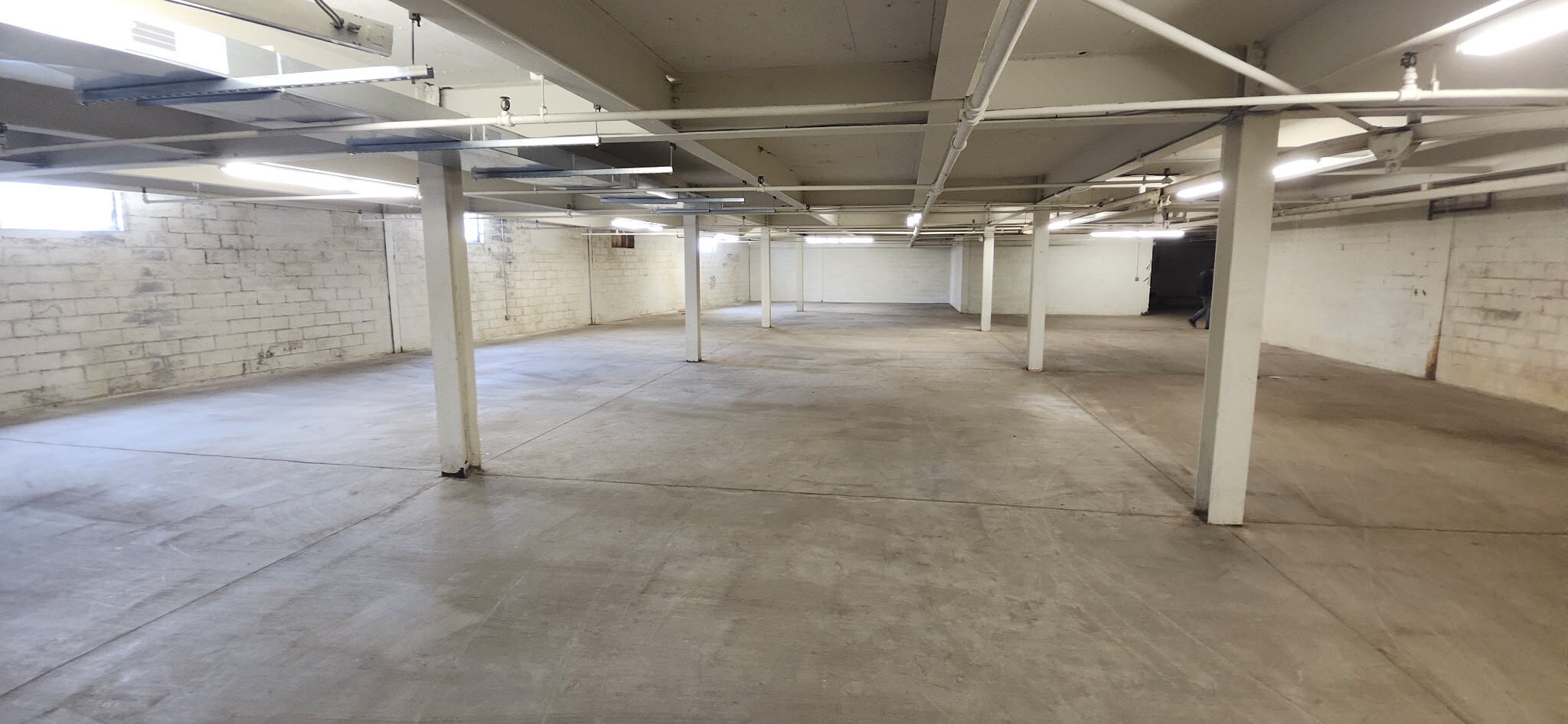 115 6th St, Upland, PA for lease Interior Photo- Image 1 of 9