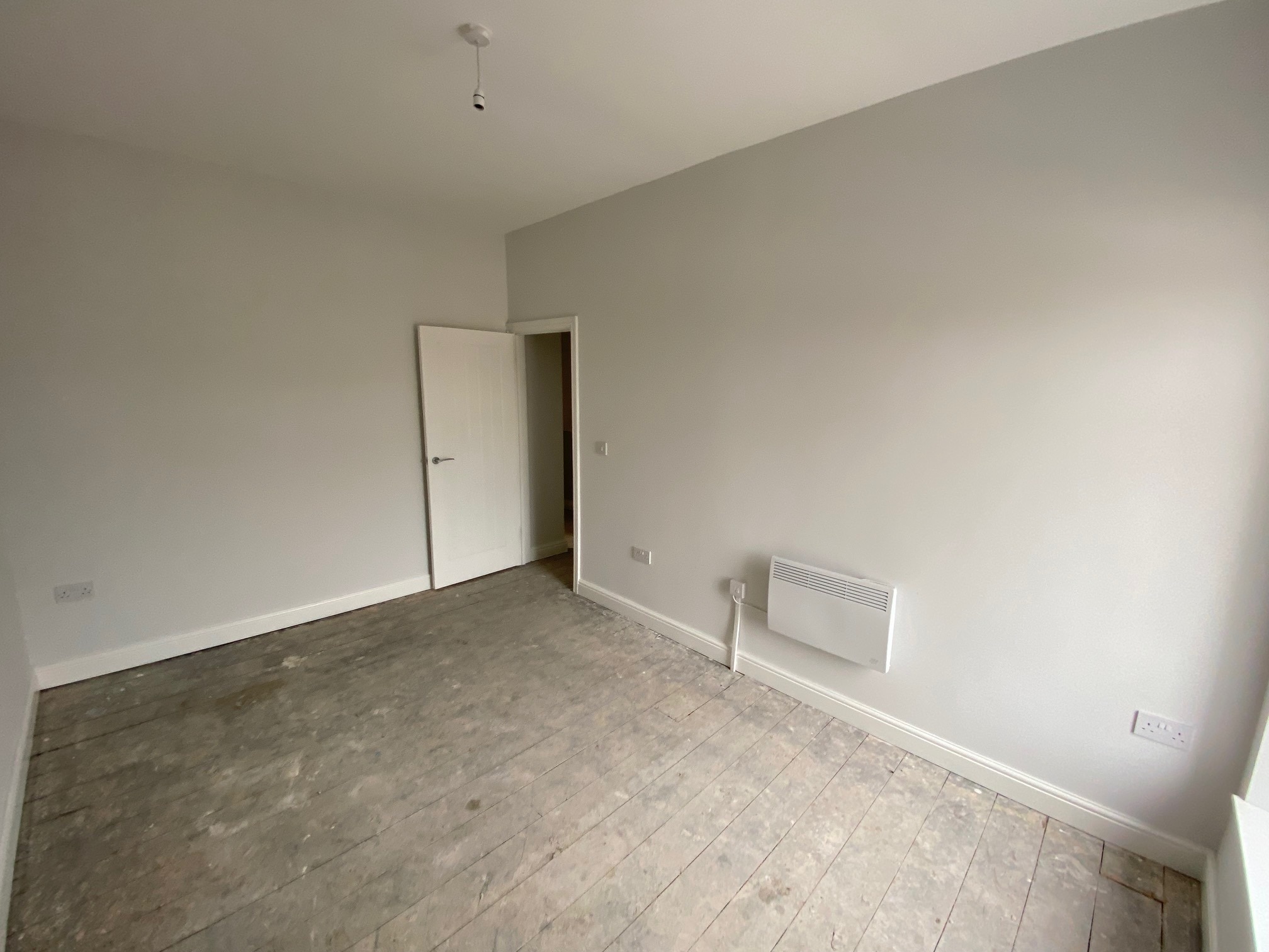 7 Market St, Caerphilly for lease Interior Photo- Image 1 of 1