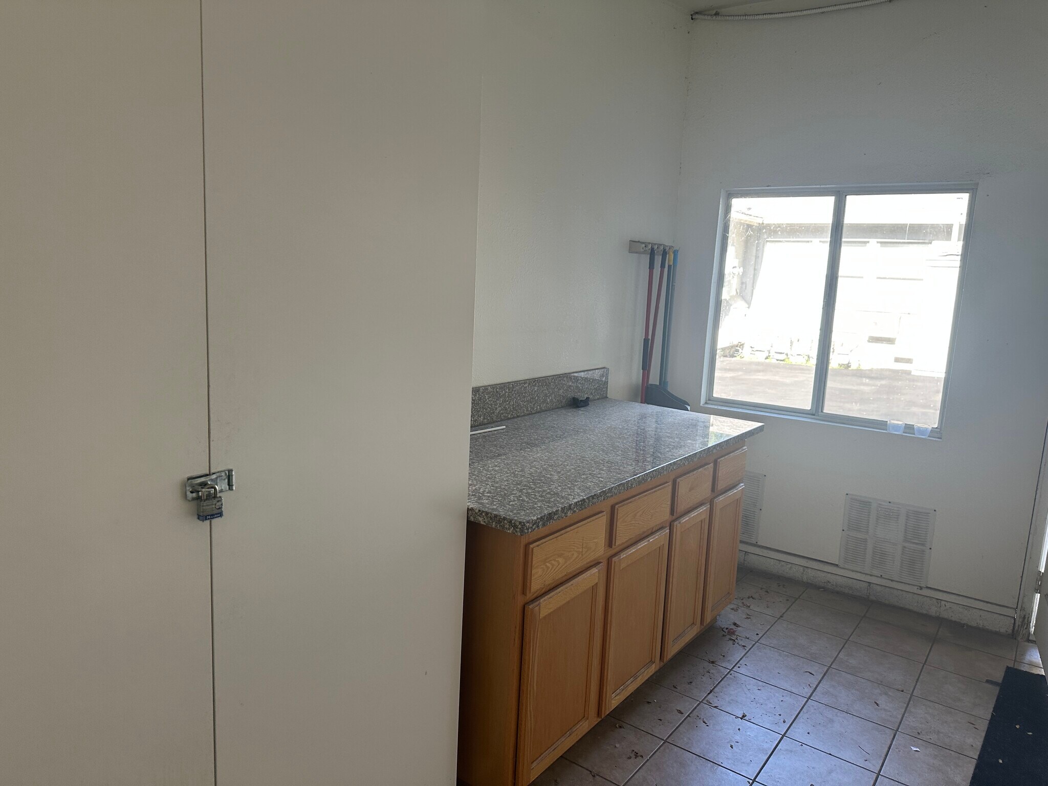 2535 Cross St, La Crescenta, CA à vendre Photo du bâtiment- Image 1 de 1