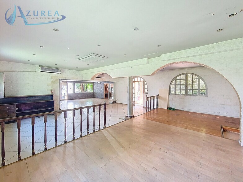 Retail in Cagnes-sur-Mer for sale - Interior Photo - Image 3 of 12