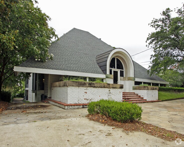 624 S Mcdonough St, Montgomery, AL for sale - Primary Photo - Image 1 of 26
