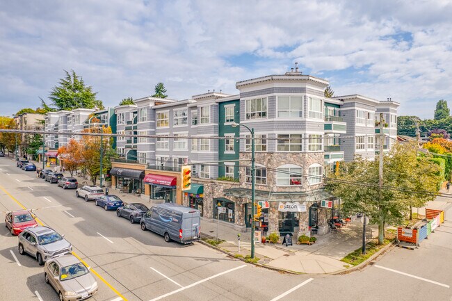 Plus de détails pour 2662 4th Av W, Vancouver, BC - Multi-résidentiel à vendre
