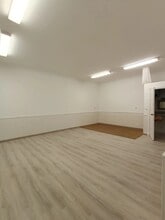 Retail in Tarifa, Cádiz for lease Interior Photo- Image 2 of 7