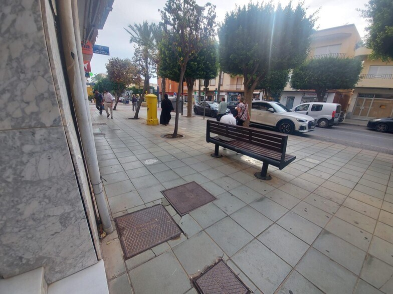 Office in El Ejido, Almería for sale - Building Photo - Image 2 of 10