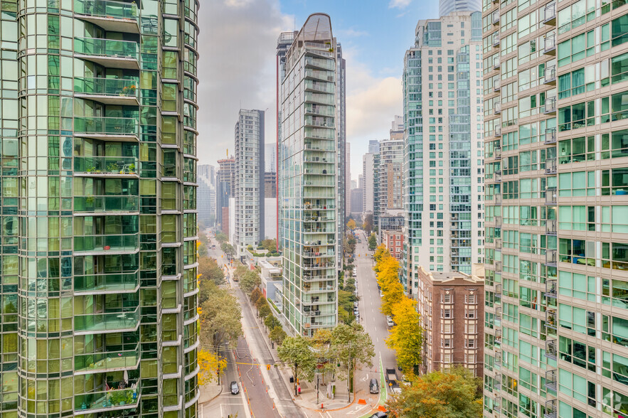 1260-1280 W Pender St, Vancouver, BC à vendre - Photo principale - Image 1 de 9