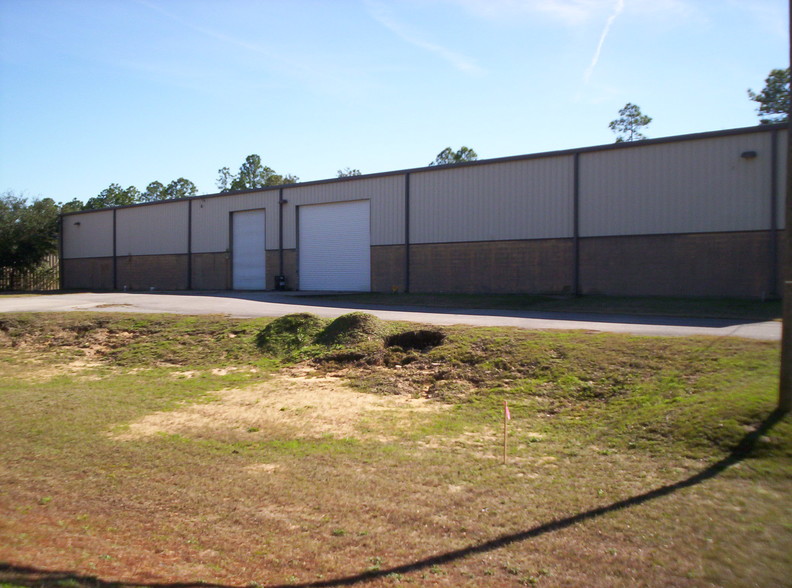 2827 Manufacturer Ct, Tallahassee, FL for sale - Primary Photo - Image 1 of 1