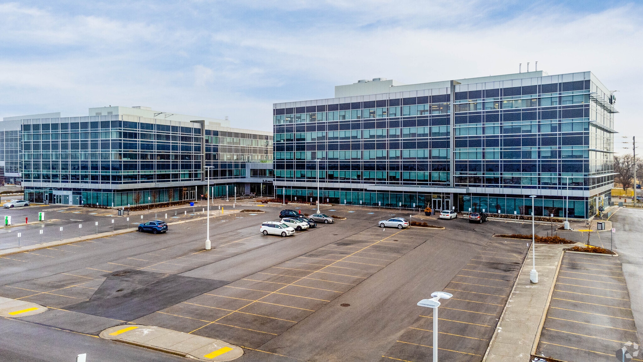 2 Prologis Blvd, Mississauga, ON for lease Primary Photo- Image 1 of 6