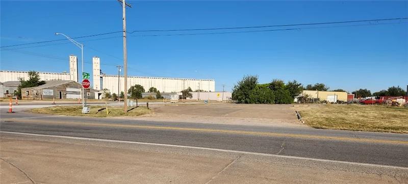 1005 E Willow Rd, Enid, OK for sale - Other - Image 2 of 4