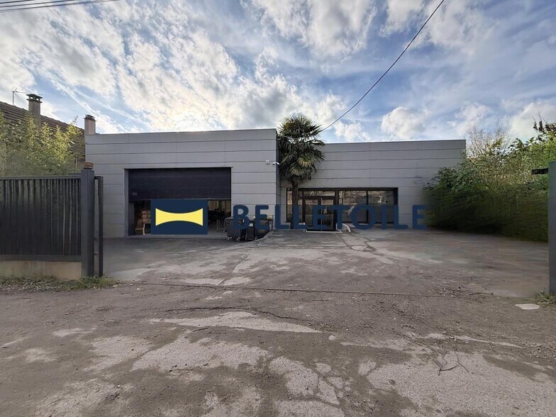 Industrial in Saint-Maur-des-Fossés for lease - Building Photo - Image 2 of 27