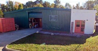 Plus de détails pour 3529 Neil St, Raleigh, NC - Industriel à louer