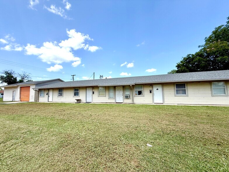 312 S B St, Davis, OK à vendre - Photo du bâtiment - Image 2 de 21