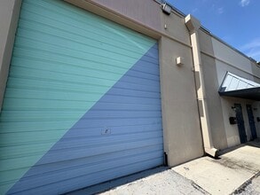 7301-7325 NW 46th St, Miami, FL à louer Photo intérieure- Image 2 de 7