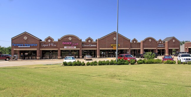 More details for 701-877 S Mustang Rd, Yukon, OK - Retail for Lease
