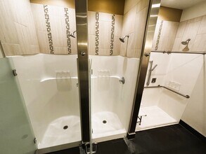 1080 Blosom Hill Rd, San Jose, CA for lease Building Photo- Image 2 of 10