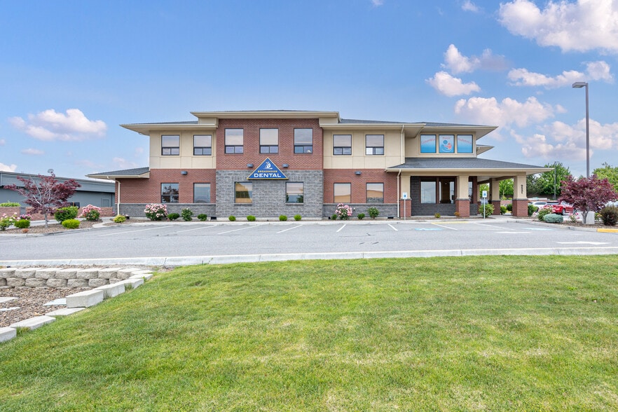 9521 Sandifur Pky, Pasco, WA for lease - Primary Photo - Image 2 of 2