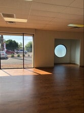 3301-3331 W Catalina Dr, Phoenix, AZ for lease Interior Photo- Image 1 of 8