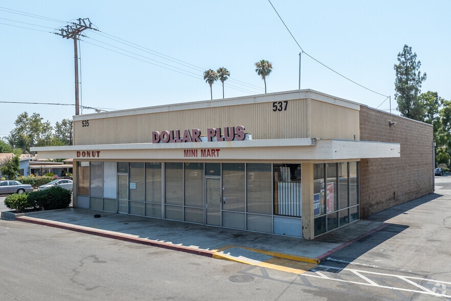 535-537 N San Jacinto St, Hemet, CA for sale - Primary Photo - Image 1 of 6
