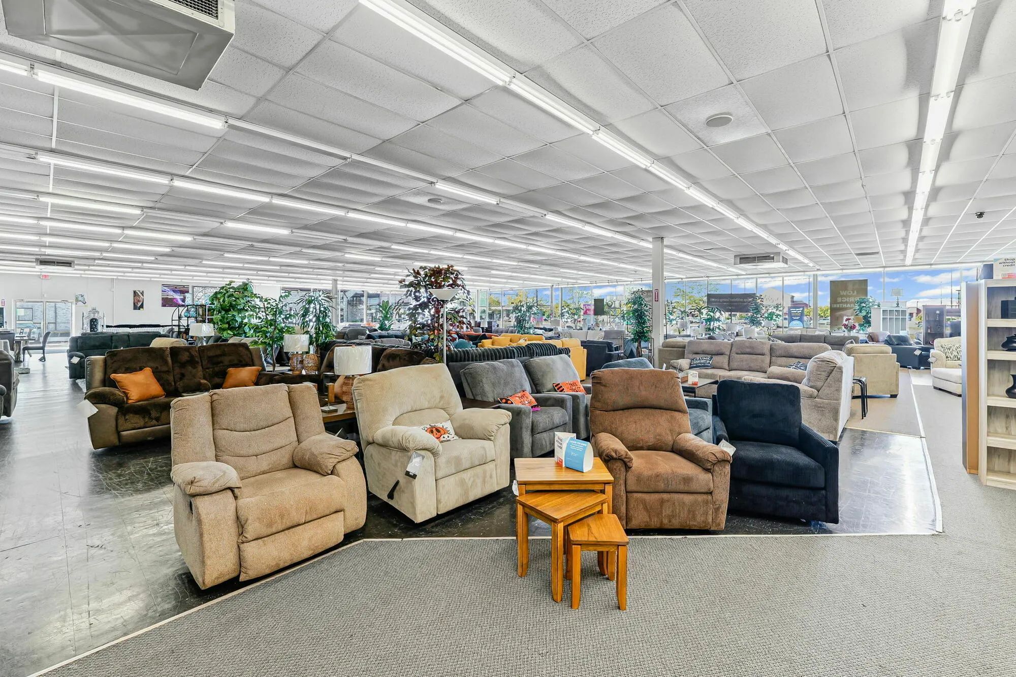 1436 Reynolds Rd, Maumee, OH à vendre Photo du bâtiment- Image 1 de 32