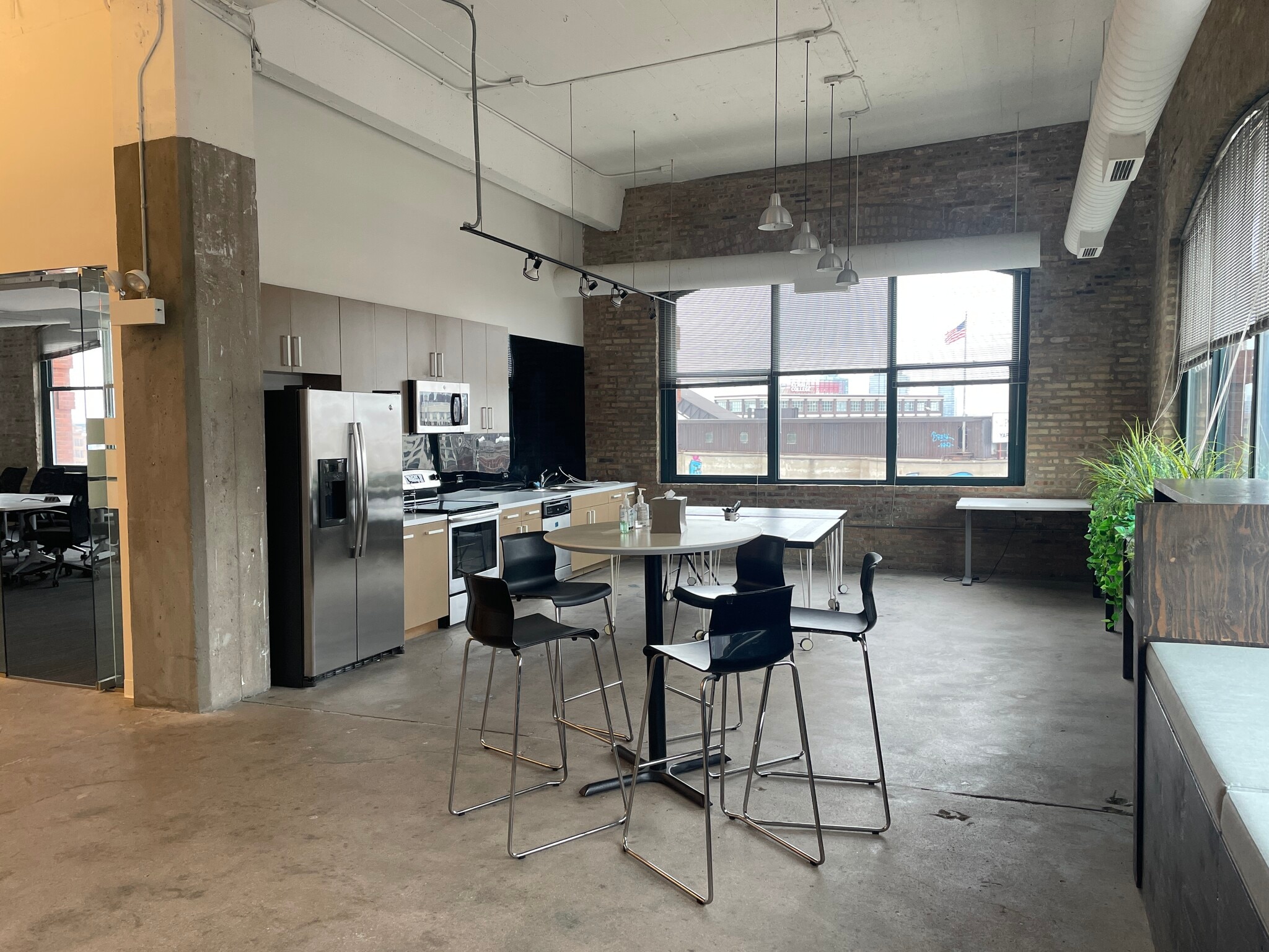 770 N Halsted St, Chicago, IL à louer Photo intérieure- Image 1 de 5