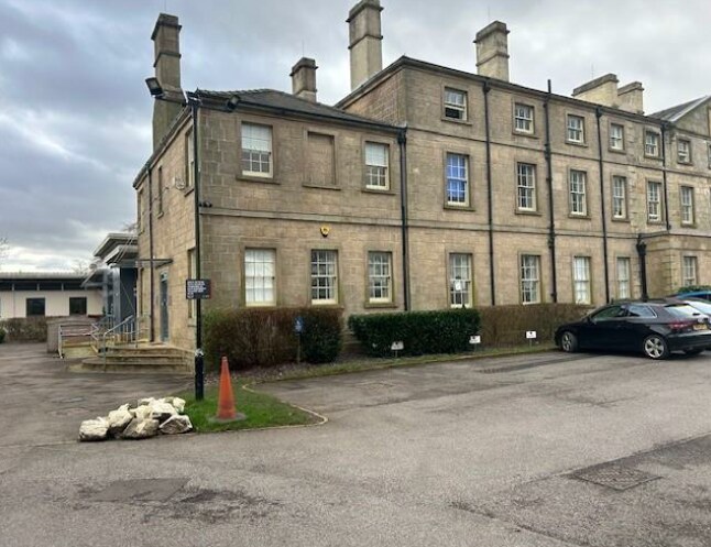 York Rd, Leeds à louer - Photo du bâtiment - Image 3 de 6