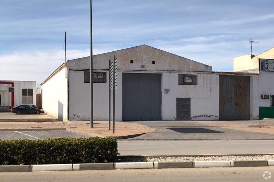 Carretera Circunvalacion, 22, Quintanar de la Orden, Toledo à vendre - Photo principale - Image 1 de 2