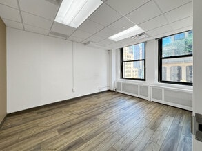 425 Madison Ave, New York, NY for lease Interior Photo- Image 2 of 7