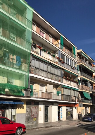 Plus de détails pour Calle de Astillero, 6, Madrid - Commerce de détail à louer