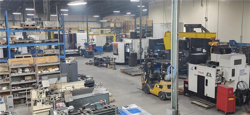 1011 Industrial Ct, Moscow Mills, MO for sale Interior Photo- Image 1 of 4