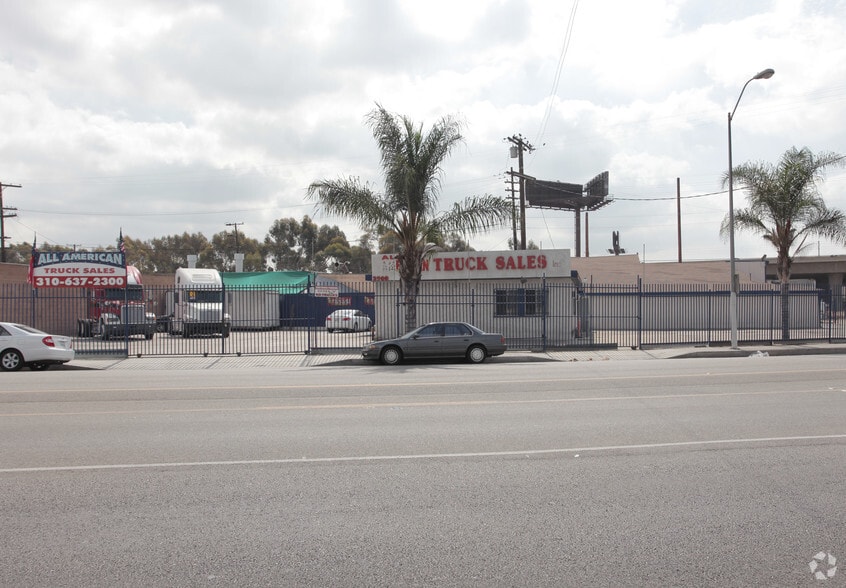 2902 Imperial Hwy, Lynwood, CA for lease - Primary Photo - Image 1 of 5