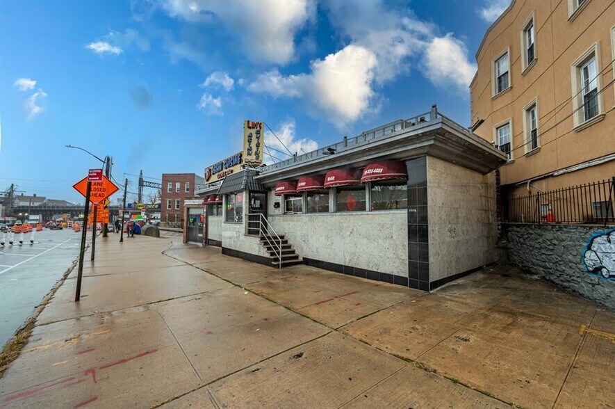 1506 Bronxdale Ave, Bronx, NY à vendre - Photo du bâtiment - Image 2 de 9