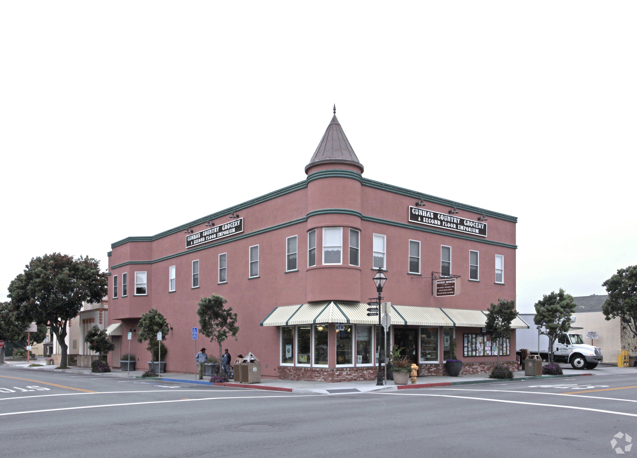 448 Main St, Half Moon Bay, CA à vendre Photo principale- Image 1 de 1