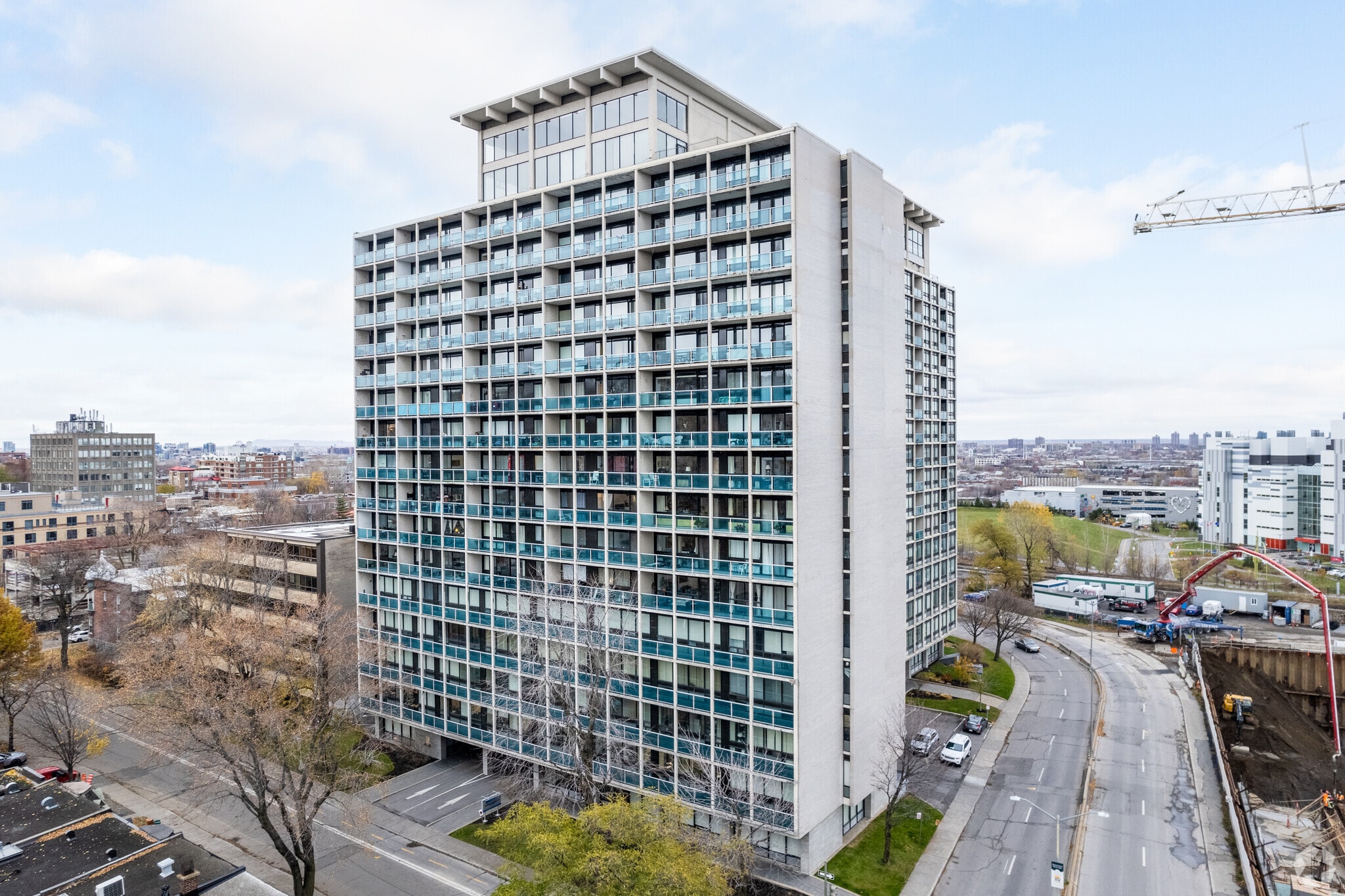 4998 Boul De Maisonneuve O, Westmount, QC à louer Photo principale- Image 1 de 12