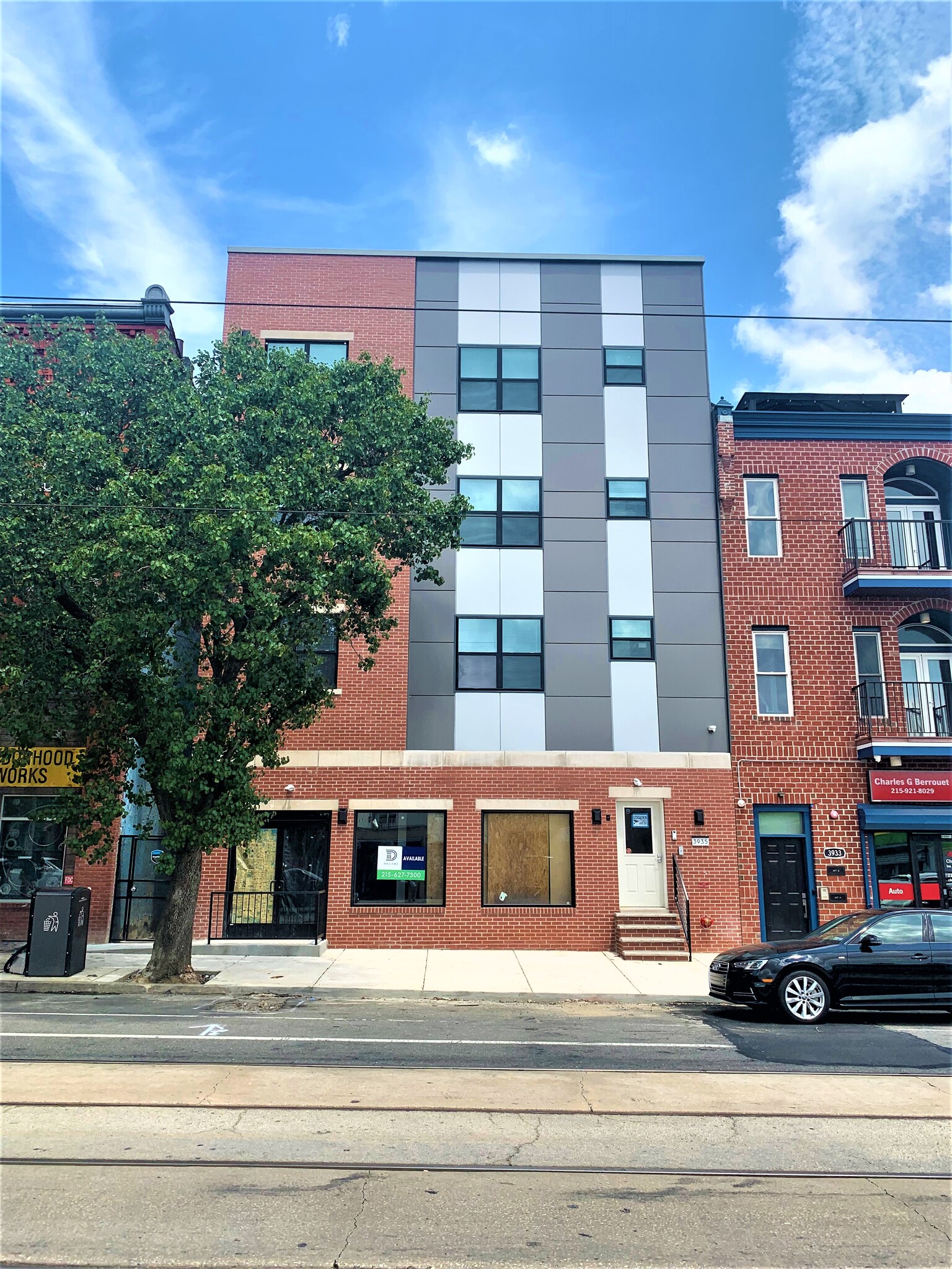 3935 Lancaster Ave, Philadelphia, PA for lease Building Photo- Image 1 of 10