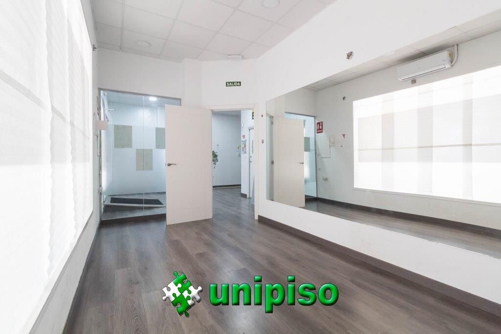 Retail in Leganés, Madrid for lease Interior Photo- Image 1 of 8